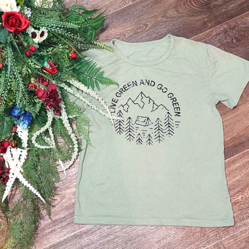 Go Green Graphic Tshirt
